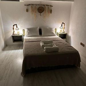 Standart Kraliçe Yataklı Oda